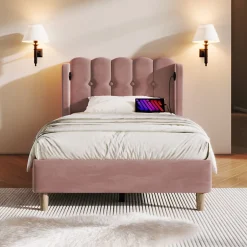 Redom Lit 90x200 cm avec tête de lit à panneaux, tapissé velours rose et station de charge USB-C intégrée