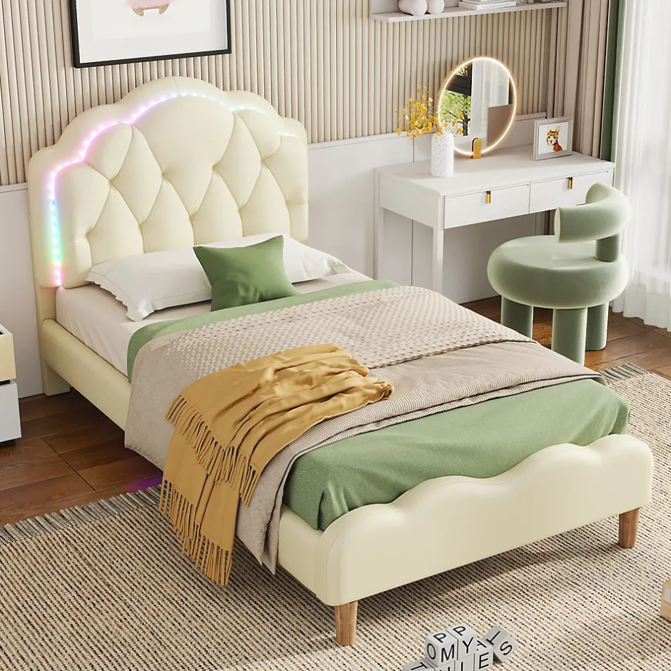 Redom Lit 90x200 cm avec tête de lit ondulée et bande LED multicolore intégrée, tapissé PU beige, lattes en bois