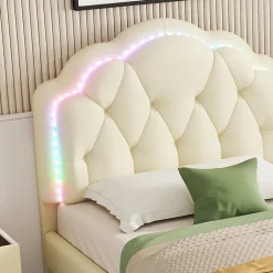 Redom Lit 90x200 cm avec tête de lit ondulée et bande LED multicolore intégrée, tapissé PU beige, lattes en bois