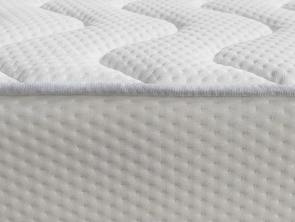 Vente-unique Matelas 140 x 190 cm mousse BZ ép.10cm - FERIA de YSMÉE