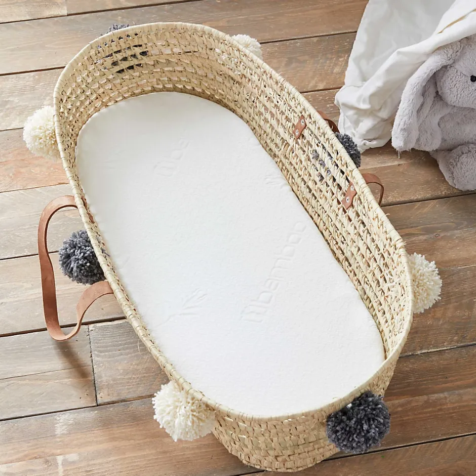 Babysom Matelas de Couffin Bamboo - 72x32x4 cm - Landau - Nacelle - Berceau - Viscose au toucher Ultra Doux - Forme Ovale - Déhoussable