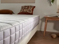 Eccox Matelas Viscoélastique Luxury Cube - Haute densité HR Pro Nature Core - Fermeté moyenne-élevée - epaisseur 26 cm +/- 2 - 200x200 c