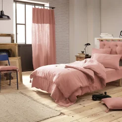 Altobuy OUREA - Couvre-pied 150x150cm Capitonné Gaze de Coton Rose Pêche