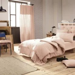 Altobuy OUREA - Couvre-pied 150x150cm Capitonné Gaze de Coton Guimauve