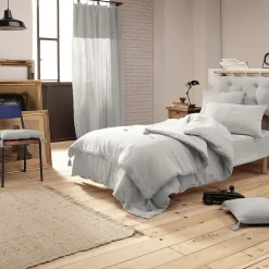 Altobuy OUREA - Couvre-pied 150x150cm Capitonné Gaze de Coton Nuage