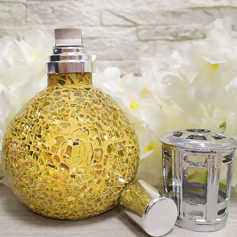 Mamamanuela Pack économique Lampe Catalytique Mosaïque Doré + Parfum Mediterranean Light (500 ml) + Nettoyant Neutre (200 ml) + Mèche Rechange
