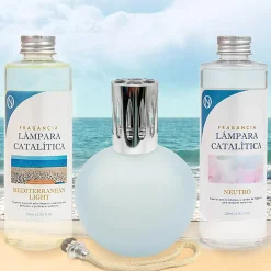 Mamamanuela Pack économique Lampe Catalytique Bleu Gris Mat + Parfum Mediterranean Light (500ml) + Nettoyant Neutre (200ml) + Mèche Rechange Best