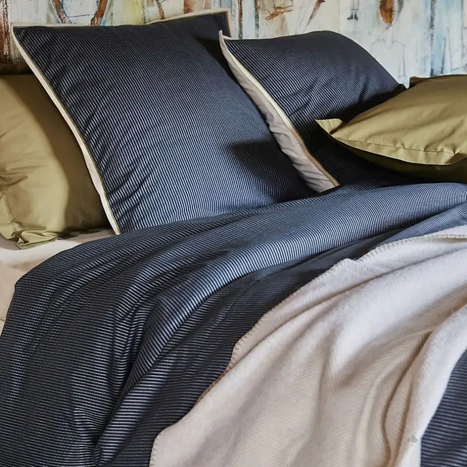 Linnea Parure de lit 3 pièces : housse 260x240 cm et taies 50x70 cm coton BRIXTON à rayures noires