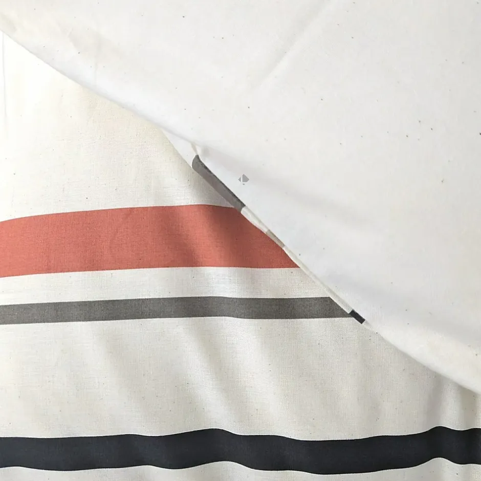 Linnea Parure de lit 3 pièces : housse 240x220 cm et taies 65x65 cm coton HUGO beige/corail