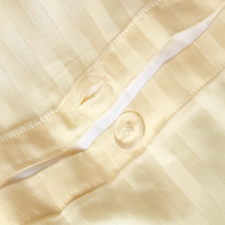 Homescapes Parure de lit satin rayé en coton égyptien 330 fils jaune pâle, 155x220cm -