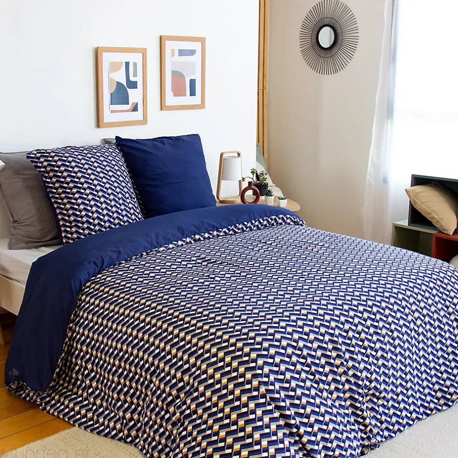 Linnea Parure de lit 260x240 cm en microfibre LOSS bleu foncé motif géométrique 3 pièces