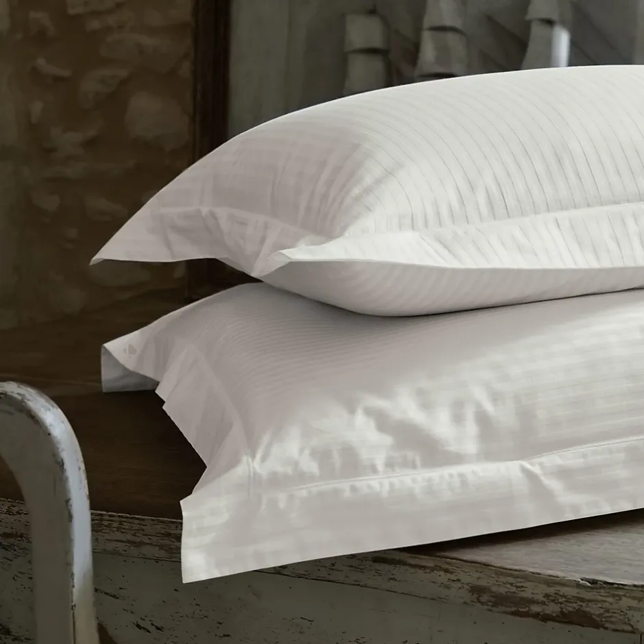 Linnea Parure de lit 280x240 cm set 50x70 satin CONCERTO rayures beige Craie Online