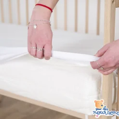 Les Noursons Protège Matelas Bébé Bamboo - Alèse Imperméable - Doux - Sans traitement chimique - Respirant et Silencieux