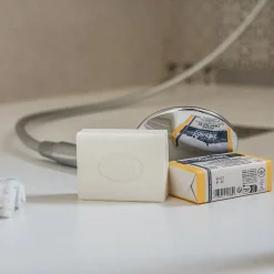 Savon solide ECOCERT détartrant parfumé à l'huile essentielle de citron bio La Corvette 200g Online