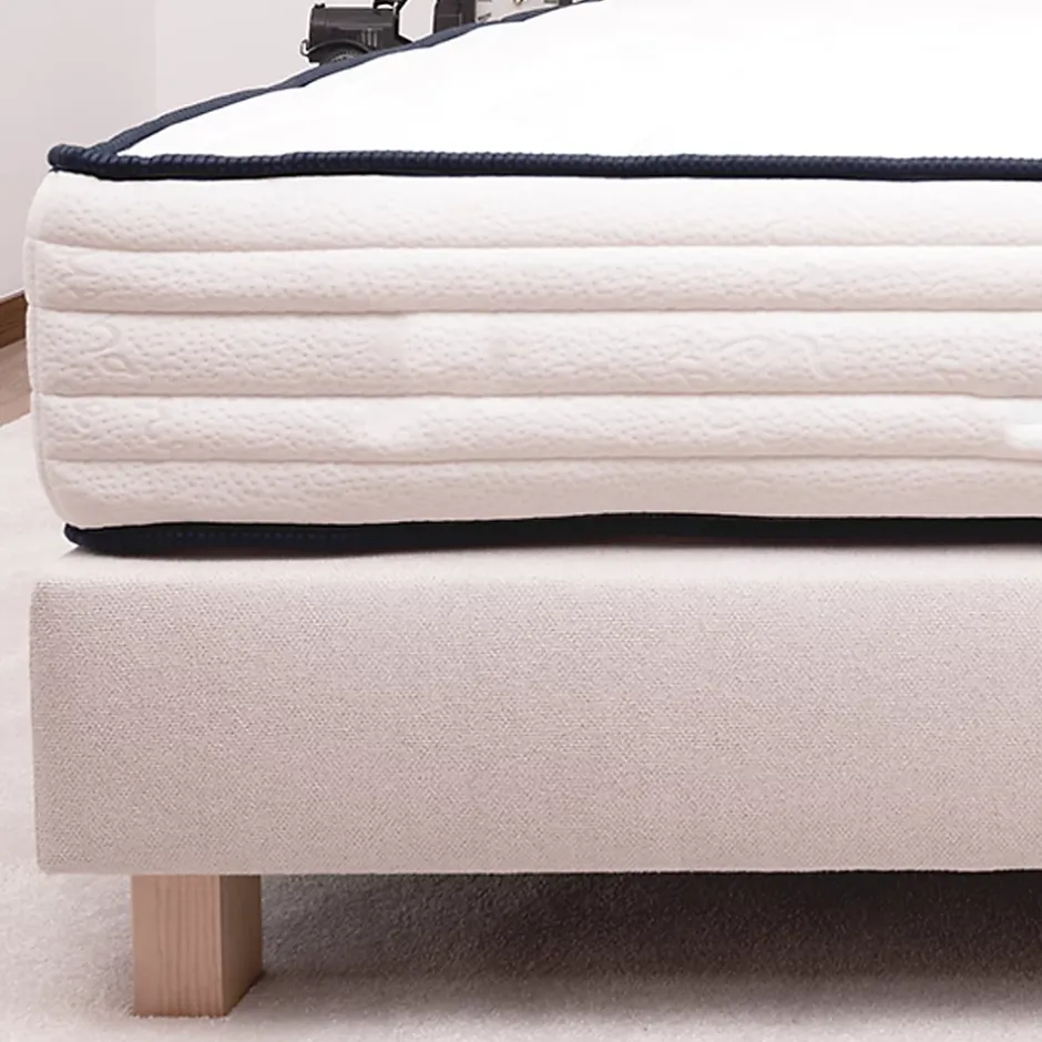 Juanio Sommier à lattes avec pieds TAMY, tapissier en bois massif couleur beige - longueur 200 x largeur 160 cm Sale