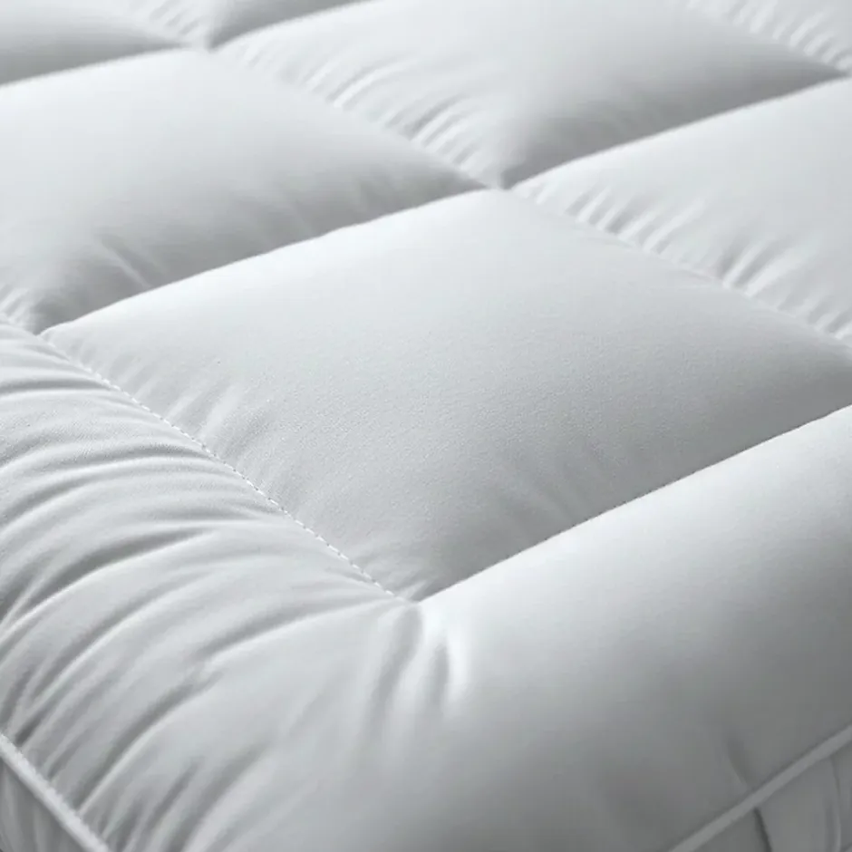 The White Stone Surmatelas Simple Protège-Matelas Matelassé avec Garnissage 800 g/m² avec Sangles Élastiques d'Angle 90x200 Sale
