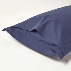 Homescapes Taie d'oreiller à  volants bleu marine 100% coton égyptien 200 fils, 50x75 cm -