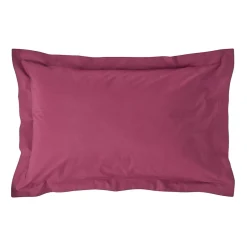 Homescapes Taie d'oreiller à  volants bordeaux 100% coton égyptien 200 fils, 50x75 cm -
