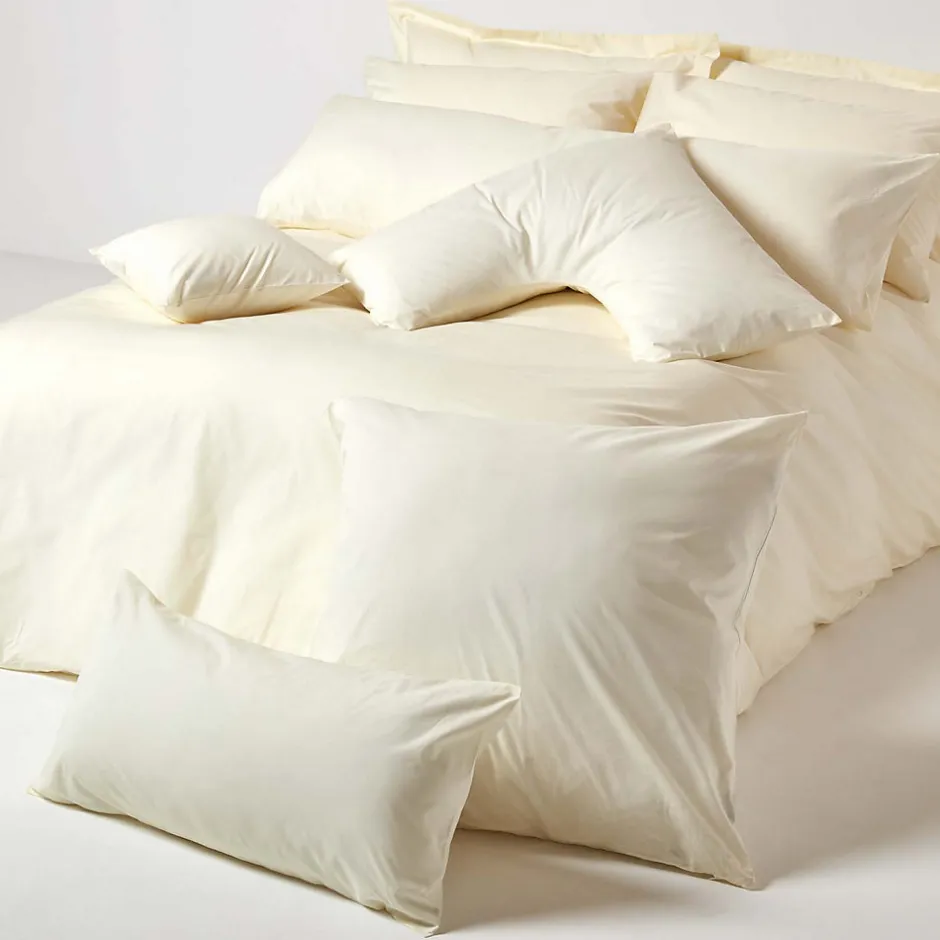 Homescapes Taie d'oreiller à volants ivoire 100% coton égyptien 200 fils, 50x75 cm -