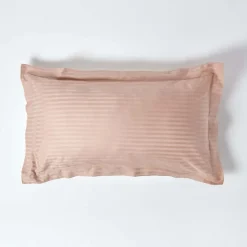 Homescapes Taie d'oreiller à  volants taupe satin rayé en coton égyptien 330 fils, 50x90 cm -