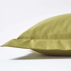 Homescapes Taie d'oreiller à volants vert olive en satin de coton égyptien 1000 fils, 50x75 cm -