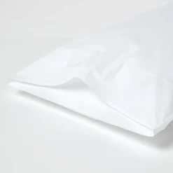 Homescapes Taie d'oreiller blanc 100% coton égyptien 200 fils, 50x75 cm -