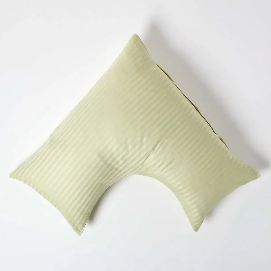 Homescapes Taie d'oreiller cervical vert sauge satin rayé en coton égyptien 330 fils -