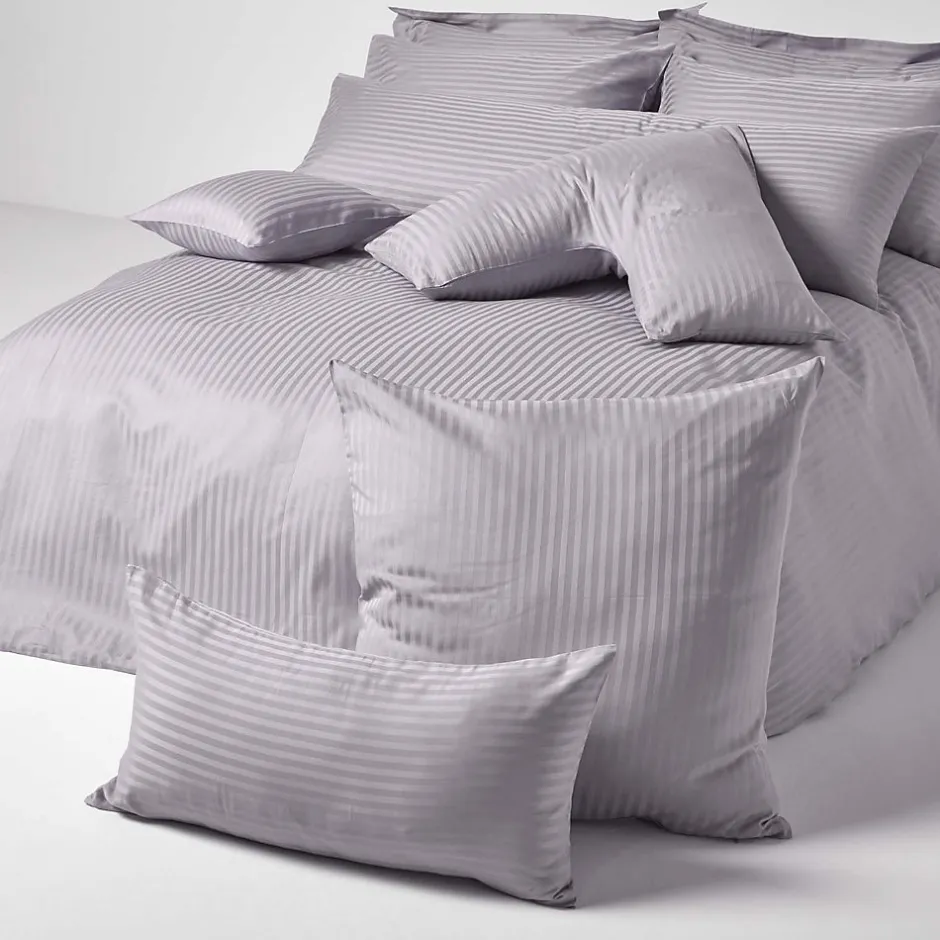 Homescapes Taie d'oreiller gris satin rayé en coton égyptien 330 fils, 40x40 cm -