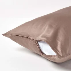 Homescapes Taie d'oreiller marron en coton égyptien bio 400 fils, 40x80 cm - Sale