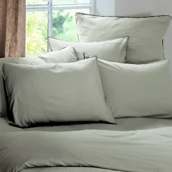 Linnea Taie d'oreiller PALACE pur coton lavé 65x65 cm uni vert laurier