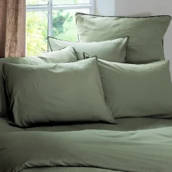 Linnea Taie d'oreiller PALACE pur coton lavé 65x65 cm uni vert mousse