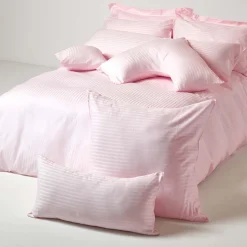 Homescapes Taie d'oreiller rose satin rayé en coton égyptien 330 fils, 50x75 cm -