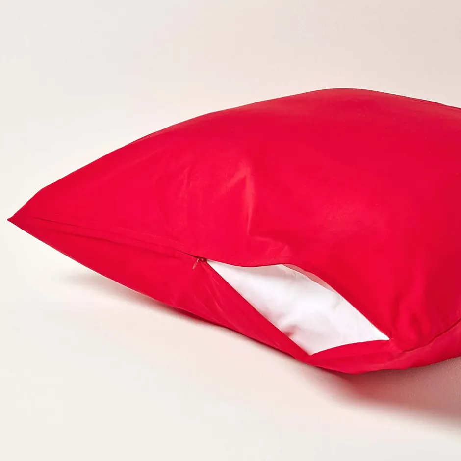 Homescapes Taie d'oreiller rouge 100% coton égyptien 200 fils, 80x80 cm -