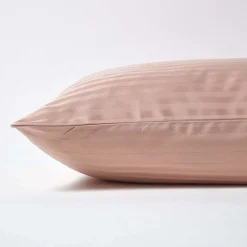 Homescapes Taie d'oreiller taupe satin rayé en coton égyptien 330 fils, 40x80 cm - Discount