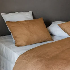 Linnea Taie d'oreiller uni 50x70 cm 100% lin lavé SONATE marron Cognac New