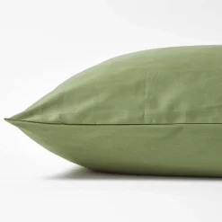 Homescapes Taie d'oreiller vert mousse en coton égyptien bio 400 fils, 40x80 cm -