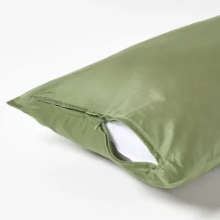 Homescapes Taie d'oreiller vert mousse en coton égyptien bio 400 fils, 40x80 cm -