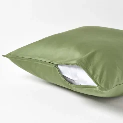 Homescapes Taie d'oreiller vert mousse en coton égyptien bio 400 fils, 40x40 cm - Clearance