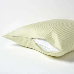 Homescapes Taie d'oreiller vert sauge satin rayé en coton égyptien 330 fils, 80x80 cm - New