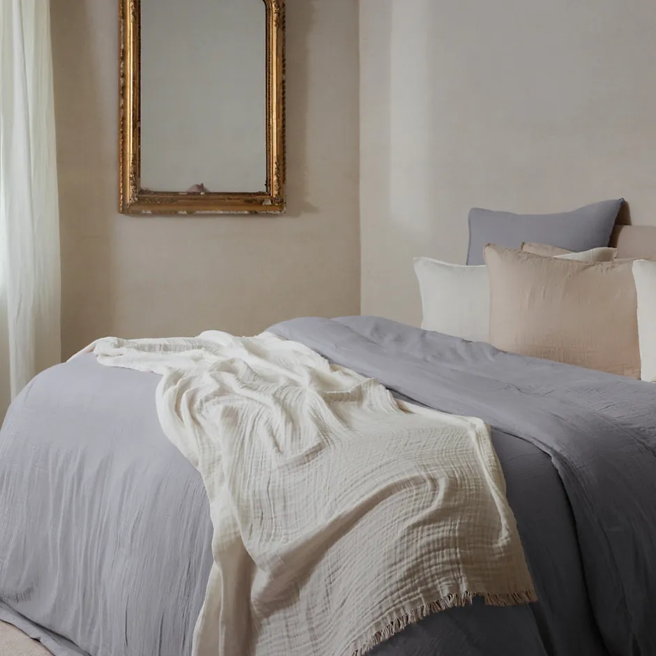 Linnea Taie d'oreiller 65x65 cm mousseline de coton MILOS gris cendre