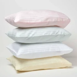 Homescapes Taies d'oreiller enfant blanc satin rayé en coton égyptien 330 fils, 40x60 cm, lot de 2 - Clearance