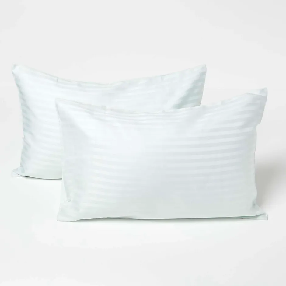 Homescapes Taies d'oreiller enfant bleu satin rayé en coton égyptien 330 fils, 40x60 cm, lot de 2 - Hot