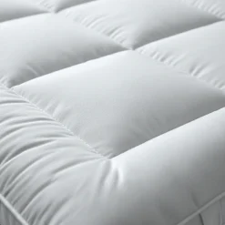 The White Stone Surmatelas 160x200 cm en ouate de 800 g